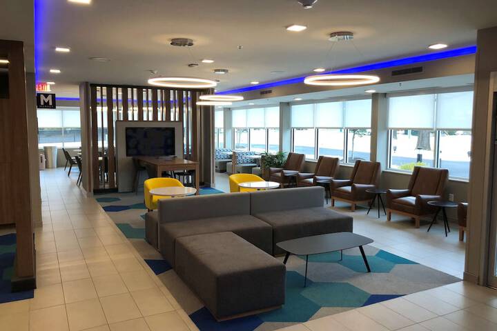 Hotel Interior 13 of 27