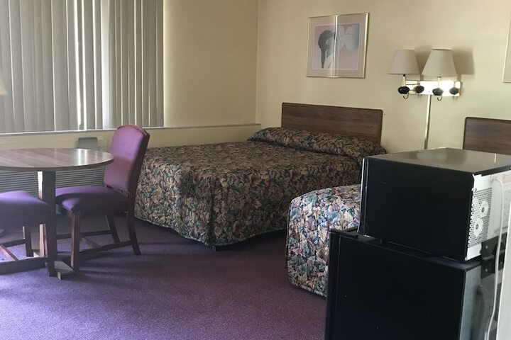 Room 18 of 38