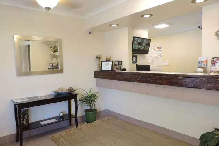Lotus of Lompoc - a Great Hospitality Inn