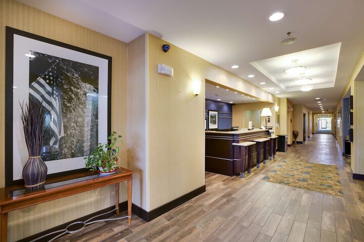 Hotel Interior 14 of 37