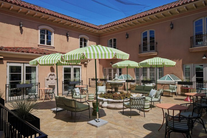 The Carlton Hotel Atascadero – Paso Robles, a Tribute Portfolio Hotel