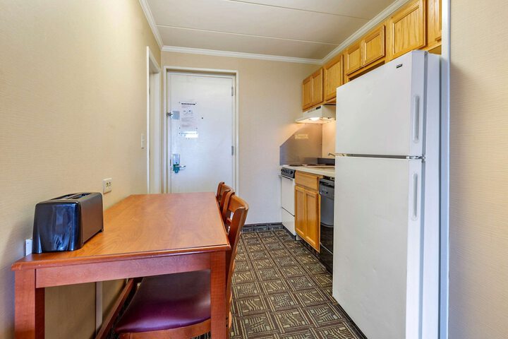 Room 63 of 110