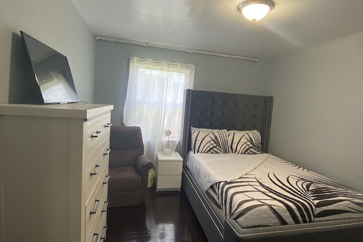 Akeems guest house