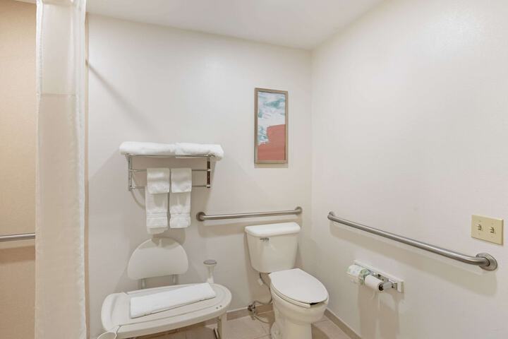 Comfort Suites Bloomsburg