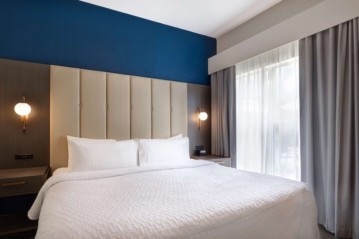Room 34 of 52