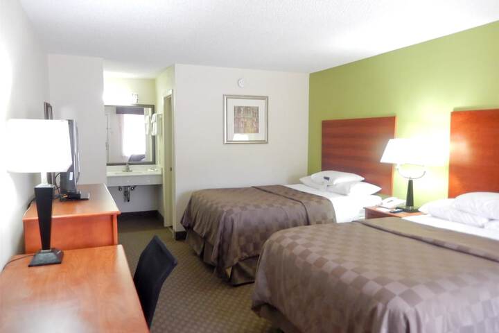 Room 18 of 21