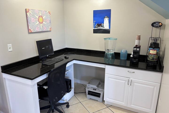Business Center 49 of 49