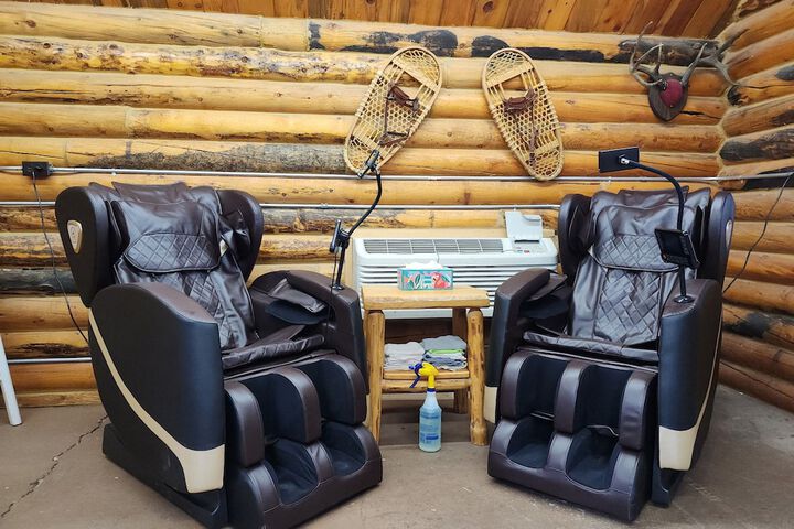 Elk Antler Inn