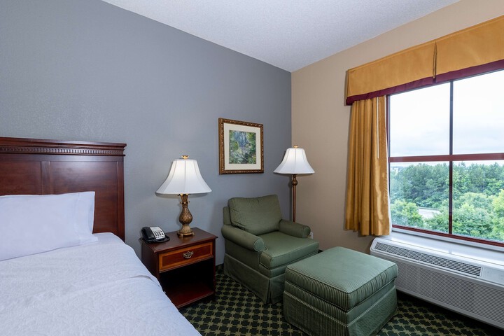 Room 10 of 45