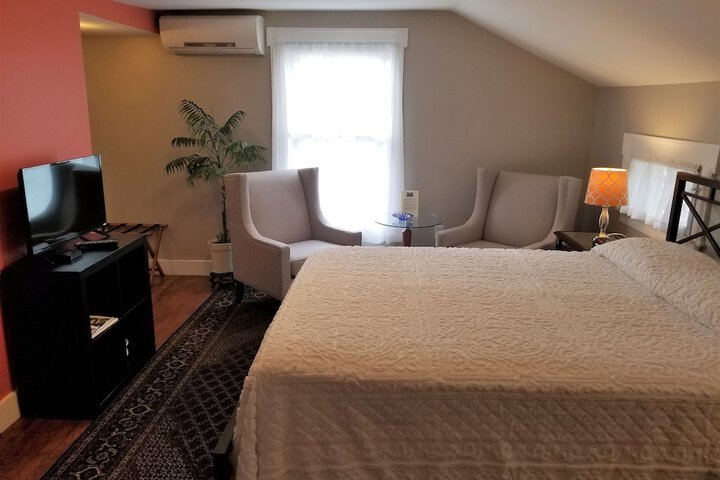 The Blackberry Inn Bed & Breakfast