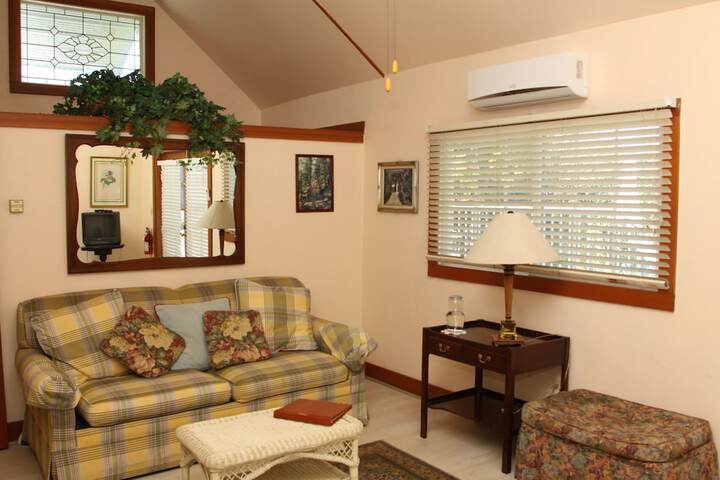 Room 18 of 32