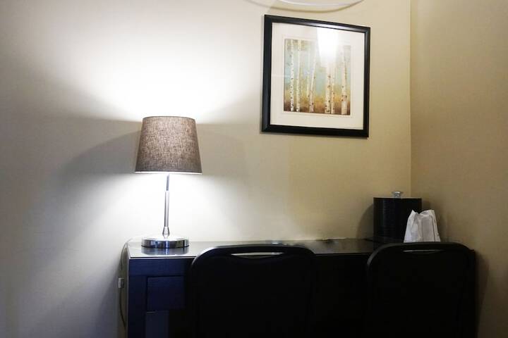 Room 25 of 57