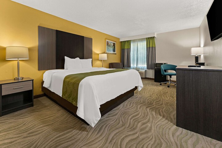 Quality Inn Sandersville
