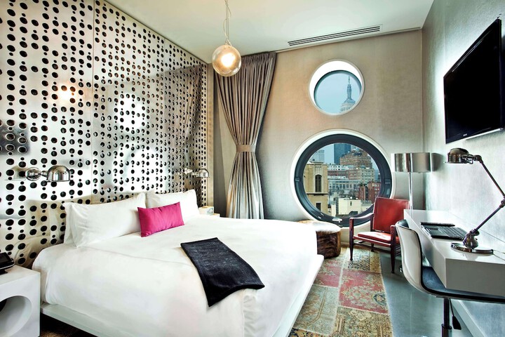 Room 71 of 114