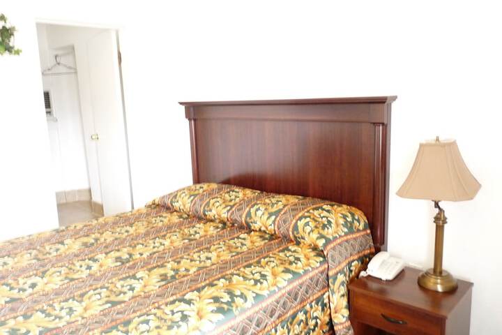Room 37 of 44
