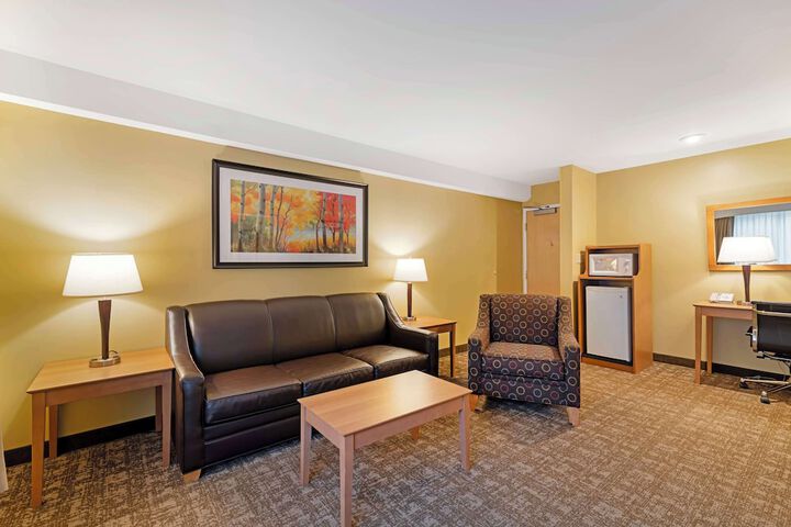 Room 25 of 87