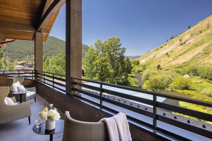 Sundeck 54 of 55