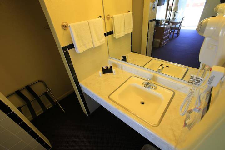 Room 40 of 58