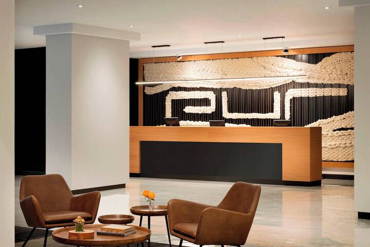 Hotel PUR Quebec a Tribute Portfolio Hotel