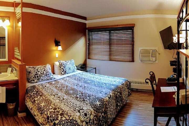Room 20 of 52