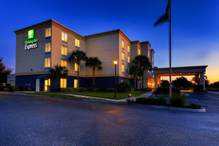 Holiday Inn Express Hotel and Suites Arcadia by IHG
