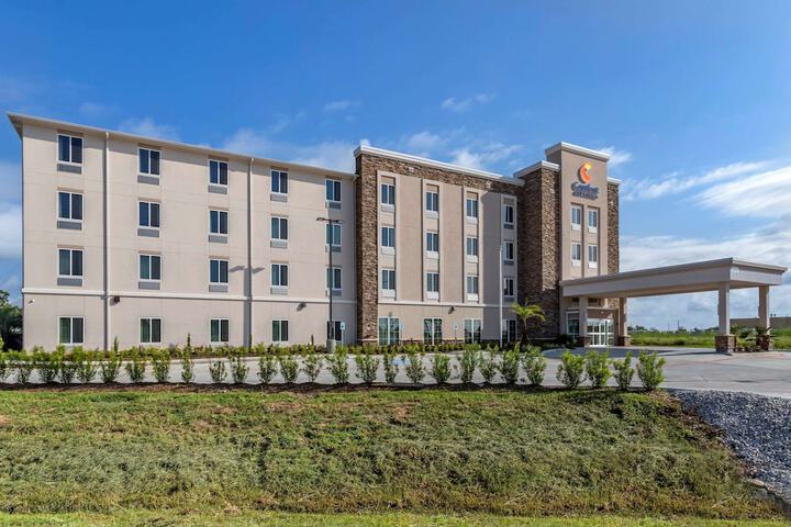 Hotel 2 of 28