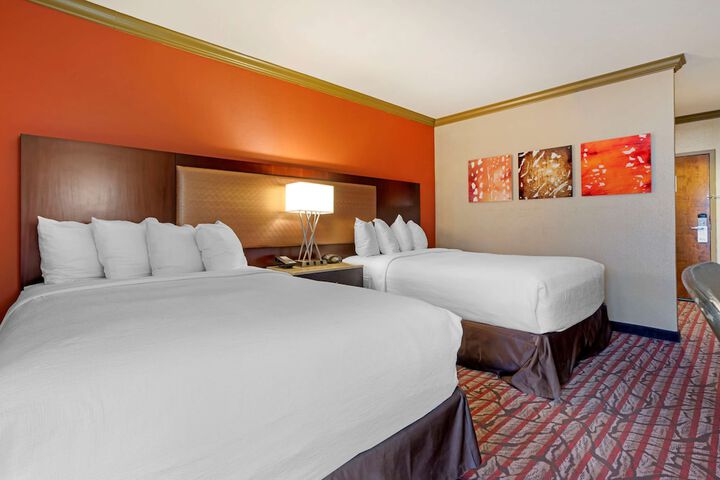 Room 40 of 50