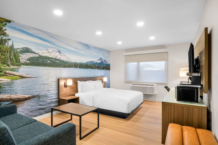 Clarion Pointe Kent - Seattle South