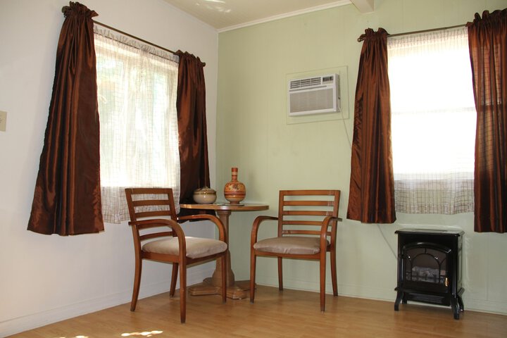Room 35 of 135
