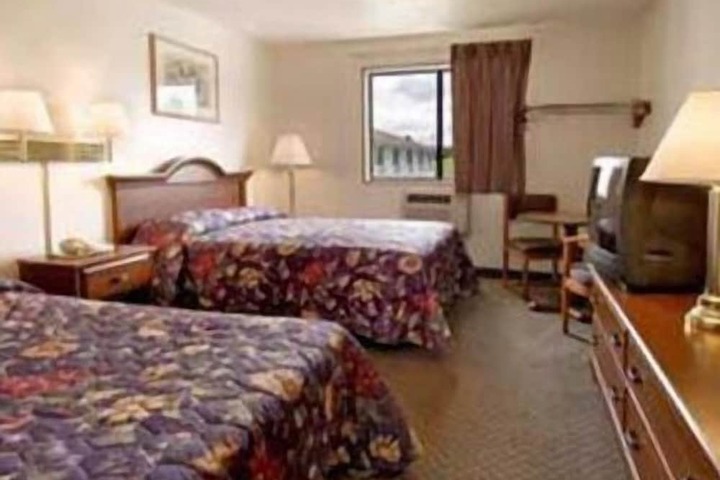Room 29 of 34