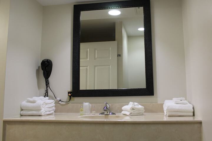 Room 14 of 27
