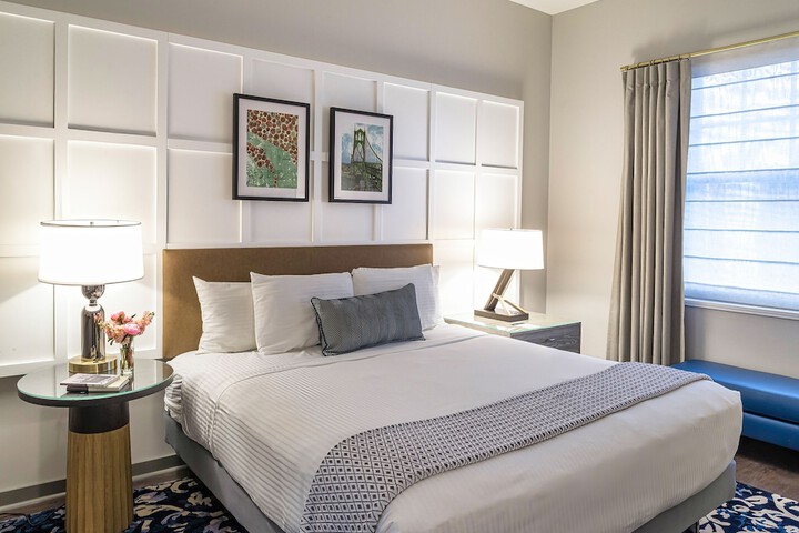 Room 32 of 56