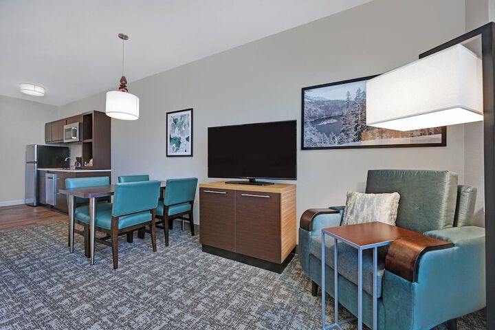 Room 42 of 55