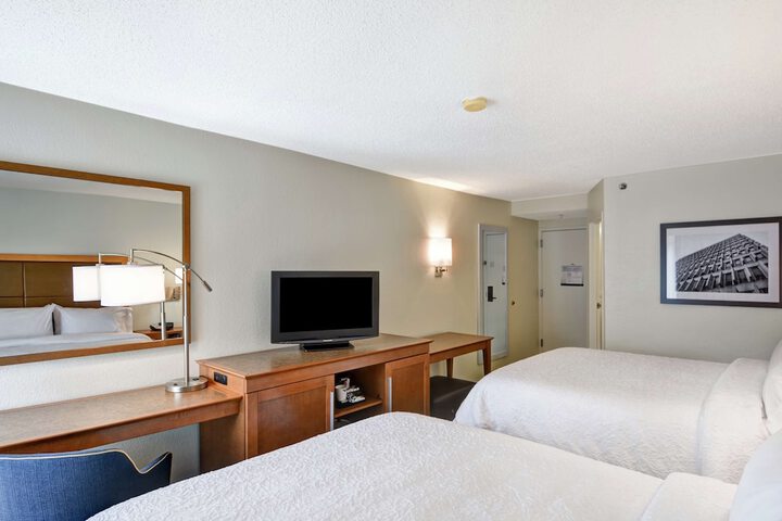 Room 26 of 58