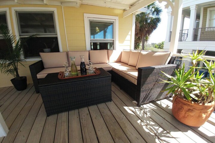 Terrace/Patio 85 of 90