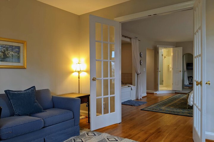 Room 156 of 239