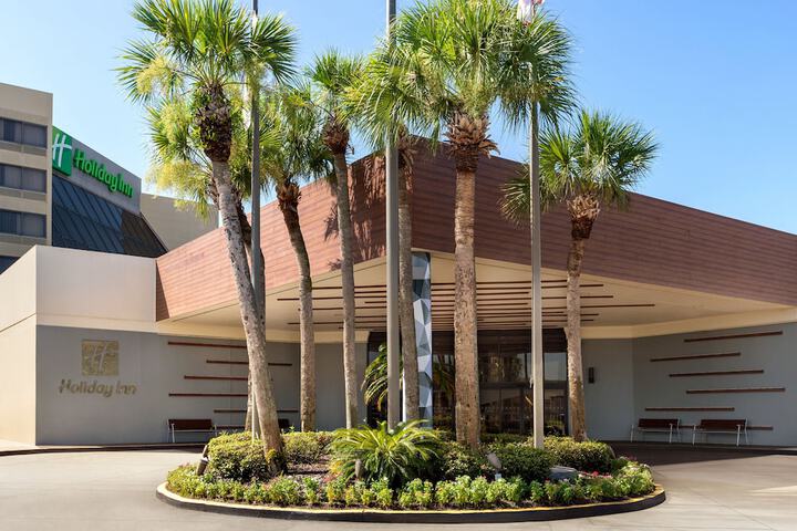 Hotel 2 of 108