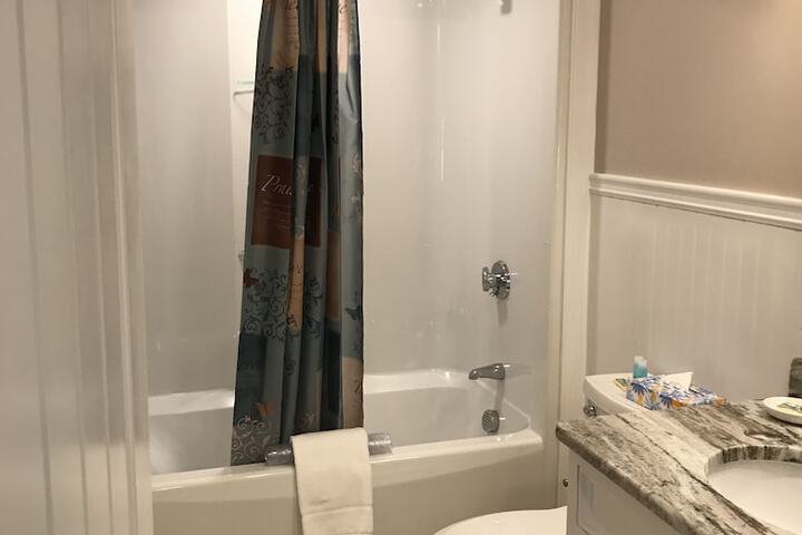 Room 47 of 87