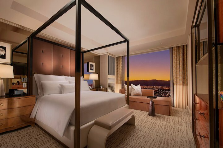 Room 41 of 65