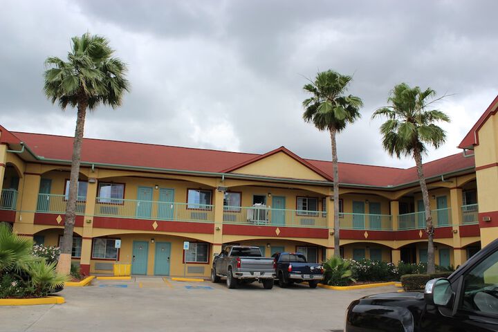 Hotel 2 of 13