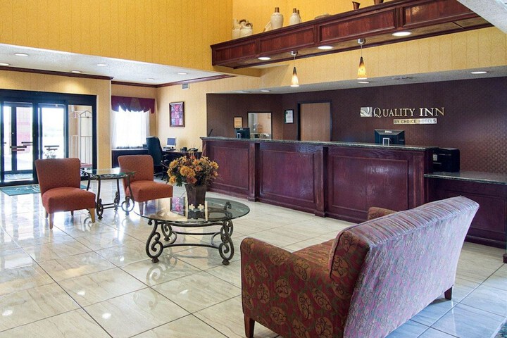 Hotel Interior 11 of 41