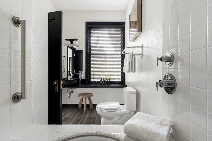 Room 15 of 56