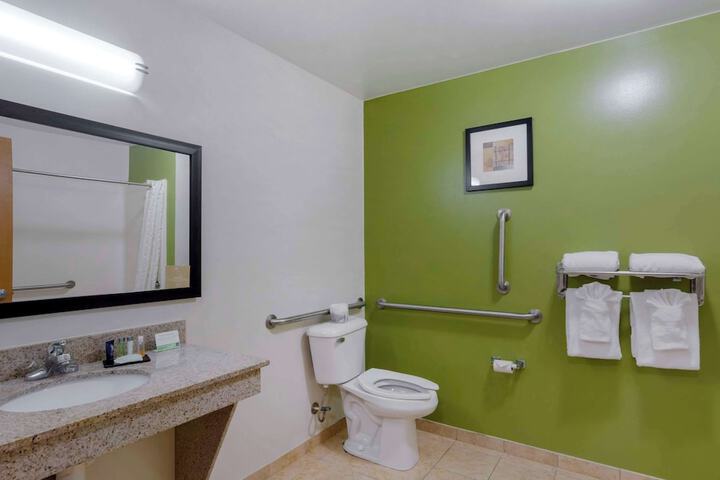 Room 19 of 31