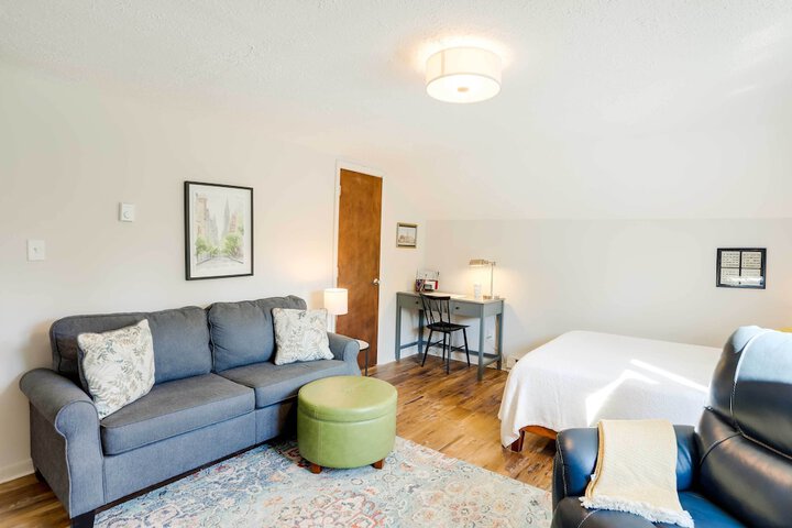 Cozy Norwalk Apt: Near Cedar Point & Kalahari!