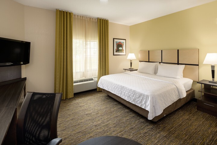 Candlewood Suites Windsor Locks Bradley Arpt by IHG