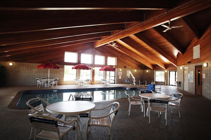 Pool 8 of 43