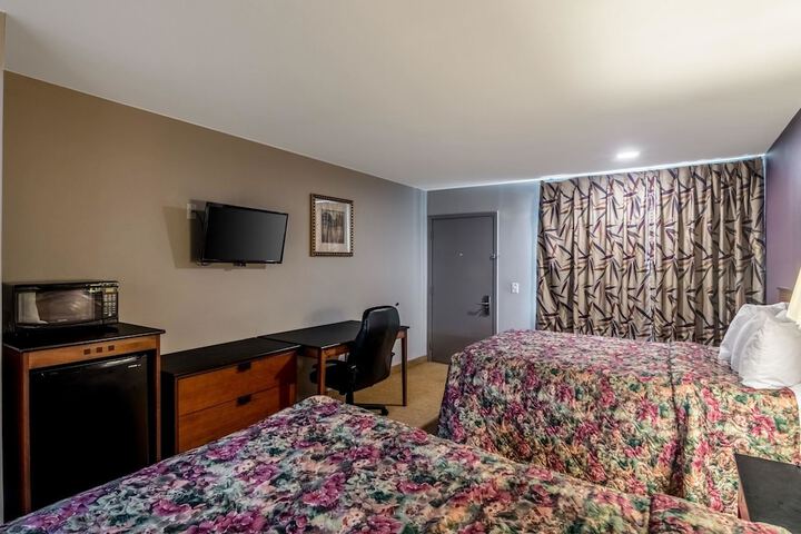 Room 20 of 38