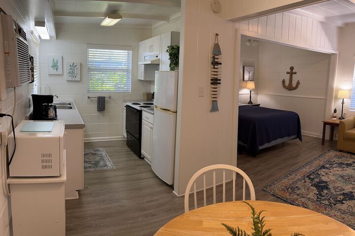 Hontoon Landing Resort & Marina