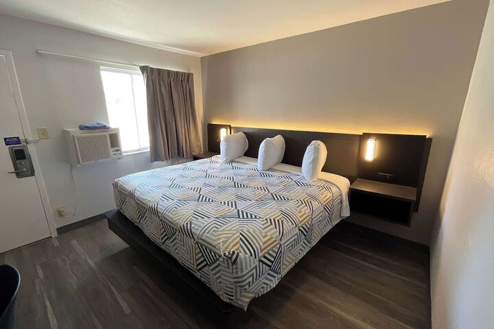 Motel 6 Ely NV
