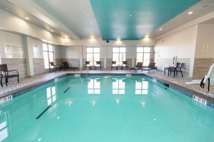 Pool 20 of 200